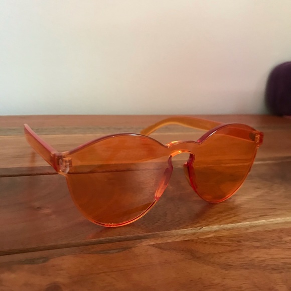 Free People Spectrum colored sunglasses - Picture 3 of 4